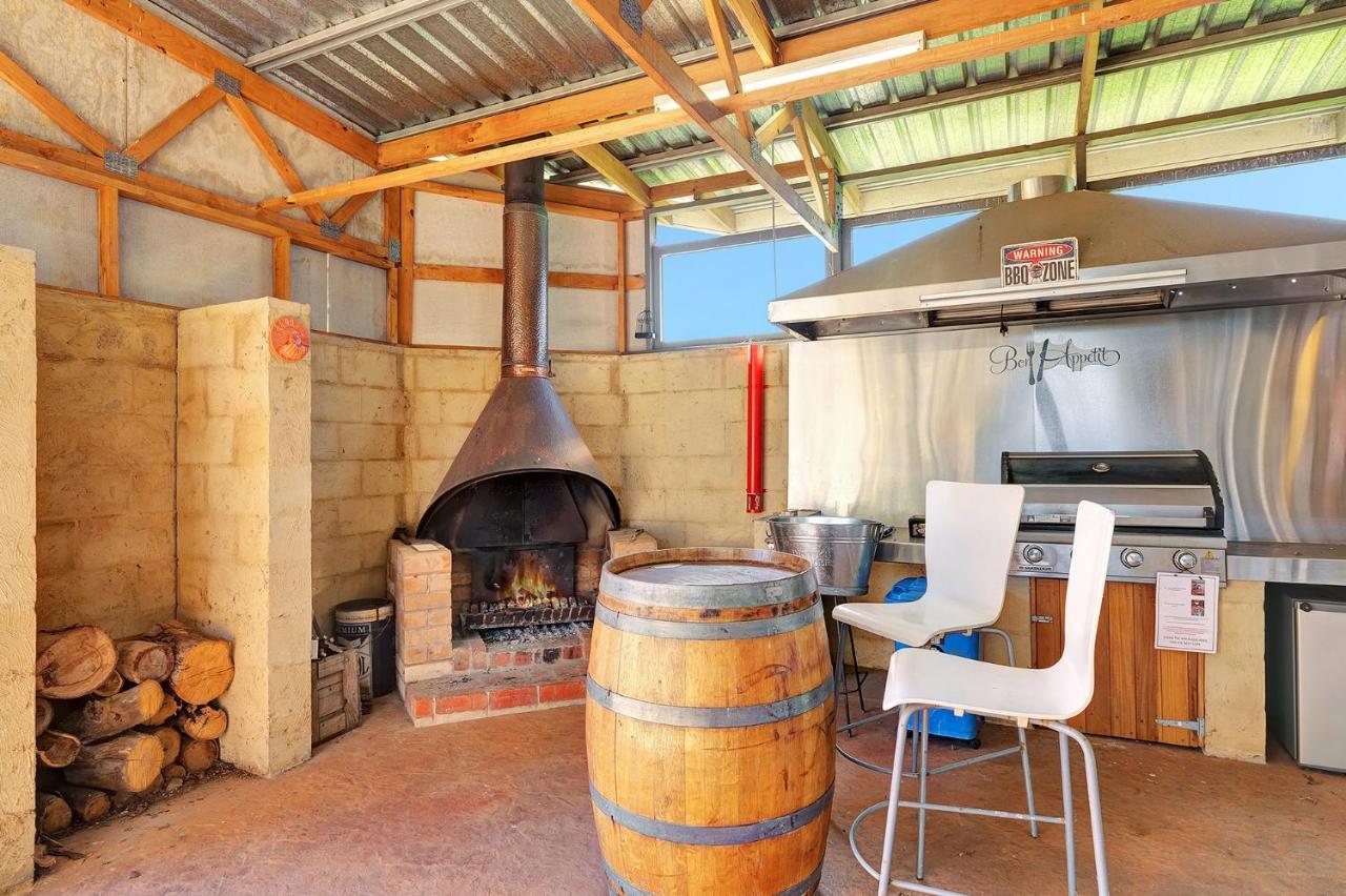 Appartement Harmony At Tower Hill à Koroit Extérieur photo